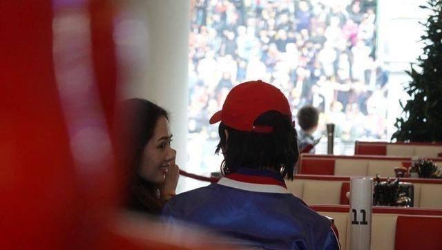 民间故事:少妇采蘑菇回家,发现村庄变鬼村,出马仙:你进了鬼门